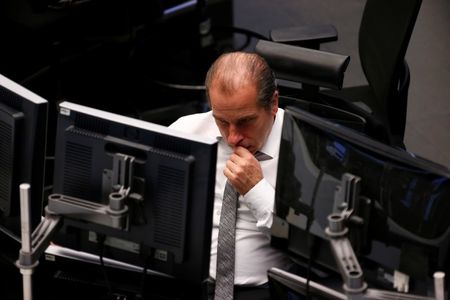 Les Bourses européennes ouvrent dans des variations modestes