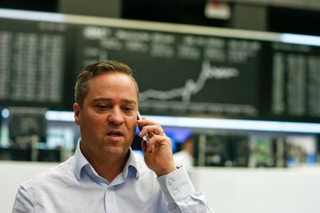 Les Bourses européennes hésitent face aux risques géopolitiques