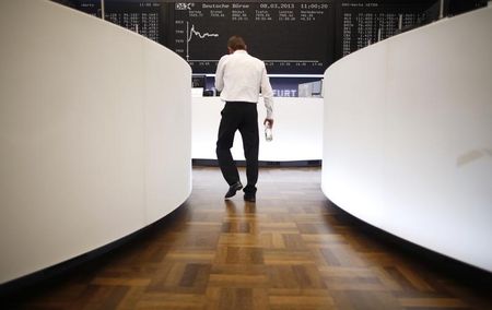 L'Europe clôture en repli, le bond du sterling plombe le FTSE