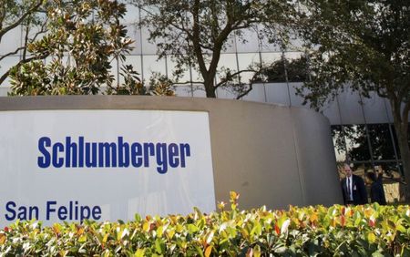 Schlumberger voit ses prix monter, mais ses coûts aussi
