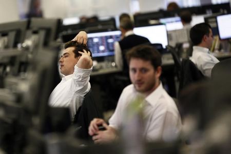 Les Bourses européennes stables, Wall Street attendue en repli
