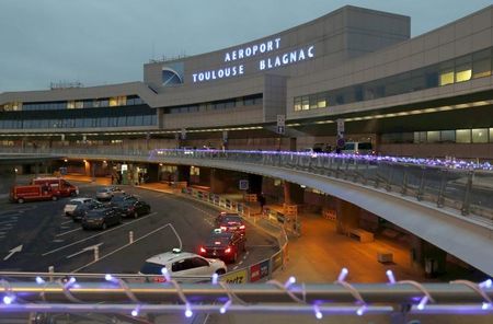 Les opposants à la privatisation de l'aéroport de Toulouse en appel