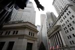 Wall Street en hausse, les doutes sur Trump se dissipent