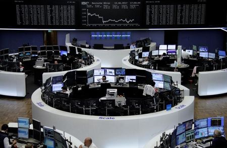 Les valeurs technologiques plombent les actions