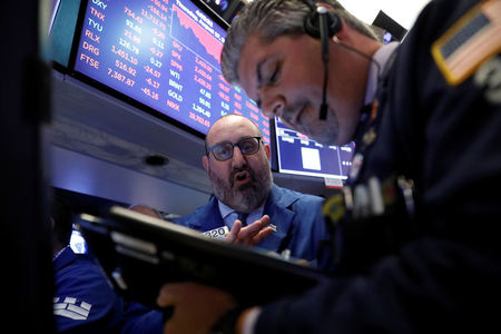 Wall Street : Les menaces budgétaires de Trump font trébucher Wall Street
