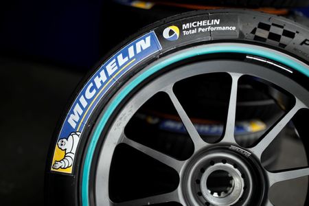 Michelin: CA trimestriel en hausse, impact négatif des changes revu en hausse
