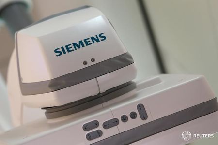 Siemens a mandaté des banques pour l'IPO du pôle santé,déclarent des sources