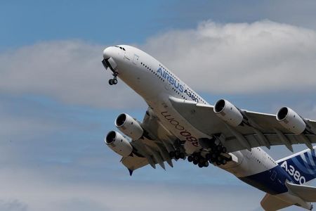 Marché : Airbus prêt à arrêter l'A380 si Emirates n'en achète pas