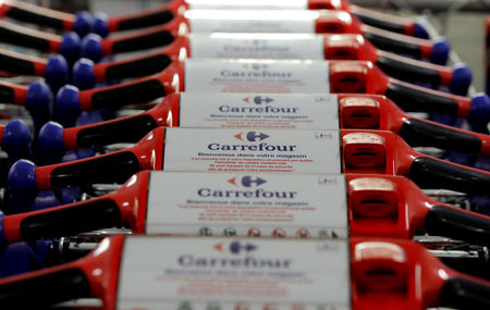 Carrefour réduit les coûts, investit le digital, s'ouvre en Chine