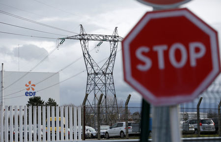 EDF veut attendre 2029 avant de fermer d'autres réacteurs nucléaires
