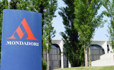 Marché : Mondadori confirme discuter fusion avec Lagardère et Marie Claire