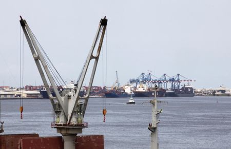 Bolloré investit 400 millions d'euros dans un terminal portuaire à Abidjan
