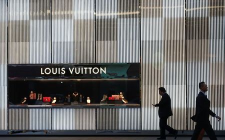 Vuitton accélère le développement de sa production face à la demande