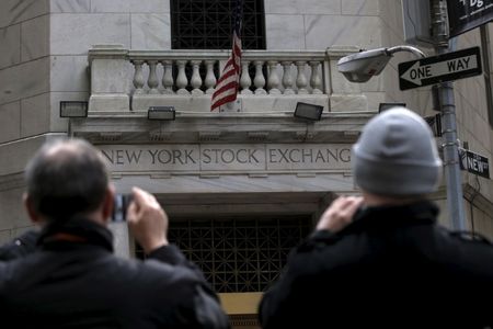 Wall Street : Le Dow Jones prend 0,4%, le Nasdaq 0,8%