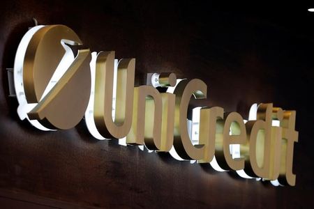 UniCredit pousse à une fusion avec Société générale