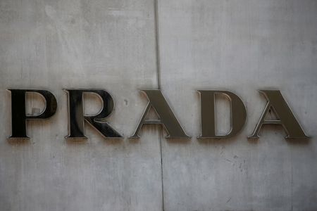 Marché : Prada: Bertelli exclut de vendre, son fils pourrait lui succéder