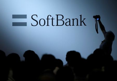 Marché : SoftBank va investir jusqu'à 100 milliards de dollars dans le solaire en Inde
