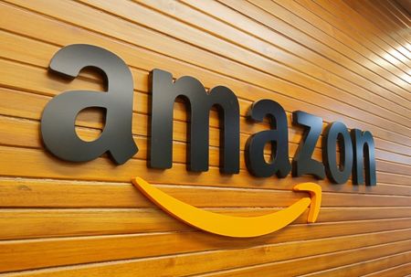 Marché : Amazon bat le consensus avec un profit record, le titre grimpe