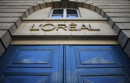 Marché : L'Oréal rachète La Roche-Posay et les cosmétiques vegan Logocos