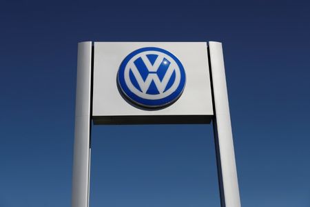 Aucune décision arrêtée sur l'IPO de Traton, selon Volkswagen