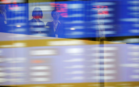 Tokyo : Tokyo finit dans le rouge, l'automobile pèse