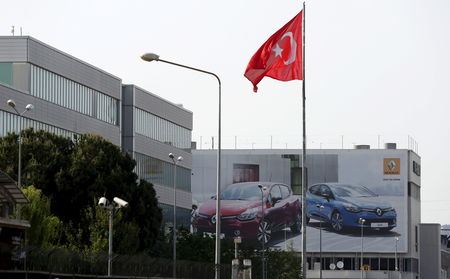 Marché : Oyak Renault va investir 100 millions d'euros dans une usine pour hybrides en Turquie