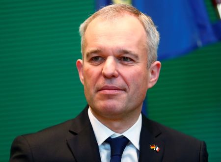 EDF: L'Etat étudie toutes les options, dont le statu quo, déclare de Rugy