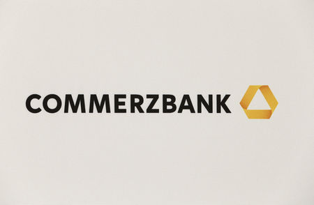 Marché : Commerzbank: Chute de 53% du bénéfice au 3e trimestre, objectifs maintenus