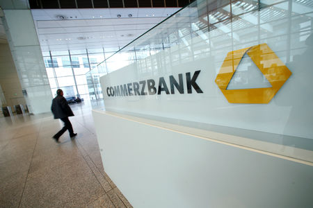 SG finalise le rachat d'EMC à Commerzbank