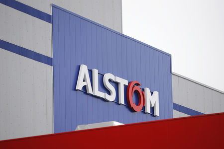 Alstom-Siemens: Refuser le rapprochement serait une faute, dit Griveaux