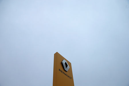 Renault reste devant PSA en 2018, ventes mondiales +3,2%