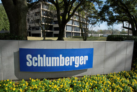 Schlumberger fait mieux que prévu, optimiste pour l'international