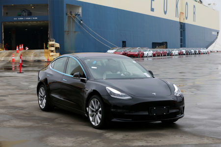 Marché : La Model 3 de Tesla enfin commercialisée à 35.000 dollars