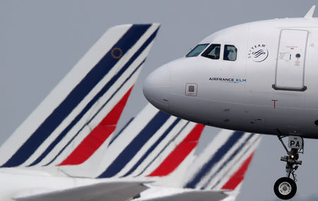 AF-KLM en perte au 1er trimestre, les surcapacités et le carburant pèsent
