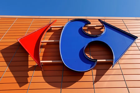 Carrefour prévoit jusqu'à 3.000 départs dans ses hypers