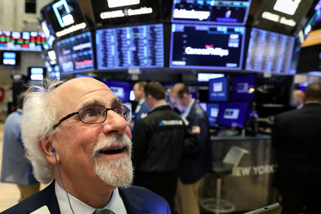 Wall Street : Wall Street débute en hausse dans l'espoir d'une baisse des taux