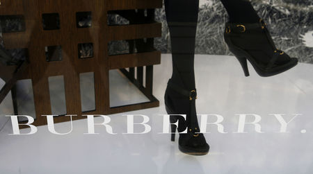 Marché : Burberry voit ses ventes progresser grâce à son nouveau styliste