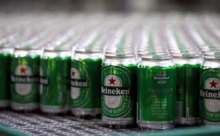 Heineken vend plus de bière mais ses coûts grimpent