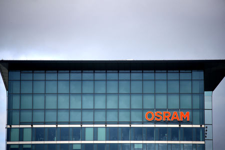 Marché : Osram et AMS évoquent des discussions 