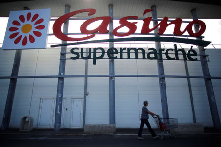 Carrefour dément tout projet d'offre sur Casino