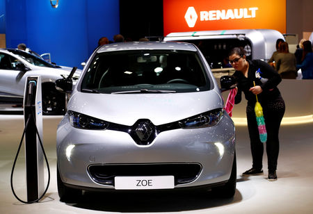 Pour Zoé, Renault a choisi un tissu à base de matériaux recyclés