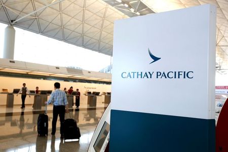 Marché : Coronavirus: Cathay Pacific demande aux salariés de prendre des congés sans solde