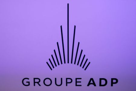 ADP prévoit une hausse de 2 à 2,5% du trafic sur ses sites parisiens en 2020