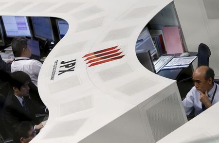 Tokyo : Le Nikkei à Tokyo finit en baisse de 2%