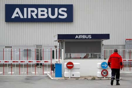 Marché : Airbus n'a pas pas de problème de liquidités, pas de licenciements à ce stade
