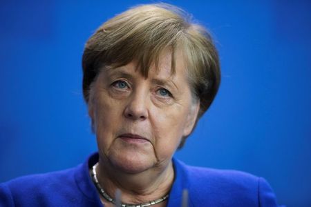 Marché : L'Allemagne doit faire plus pour aider ses partenaires de l'UE, dit Merkel