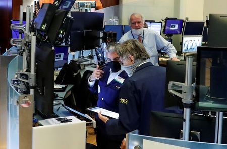 Wall Street : Wall Street a pratiquement effacé ses pertes liées à la pandémie, le Nasdaq au plus ha