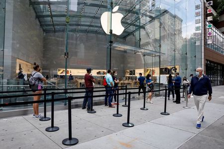 Coronavirus: Apple ferme à nouveau des boutiques aux Etats-Unis