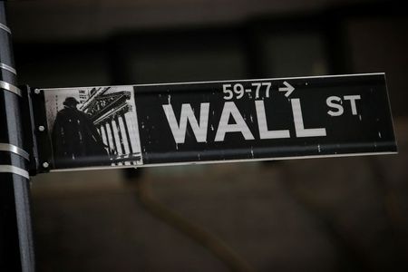 Wall Street : Wall Street, portée par Boeing, finit en forte hausse