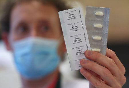 Marché : Coronavirus: L'OMS met fin aux essais cliniques pour deux options thérapeutiques